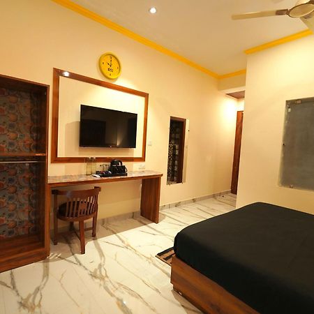 The Hosteller Rishikesh, Upper Tapovan Zewnętrze zdjęcie