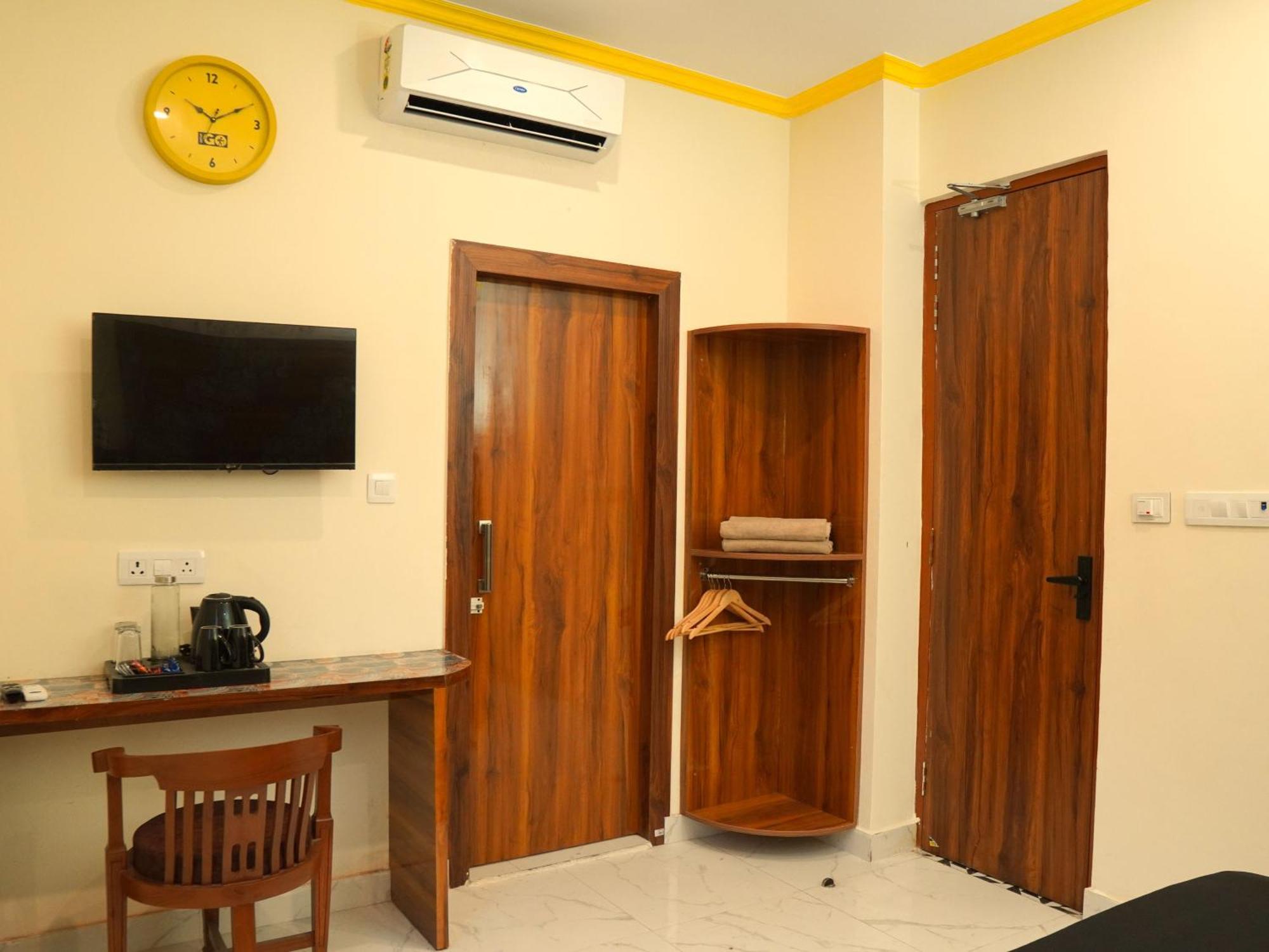 The Hosteller Rishikesh, Upper Tapovan Zewnętrze zdjęcie